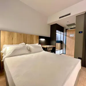 Szálloda Leonessa, Brescia megye